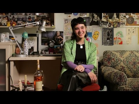 Artist Spotlight: Juno // A Melodic Meanderer Making Indie Pop Magic