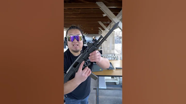 How to use an UZI in under 60 seconds! (9mm)