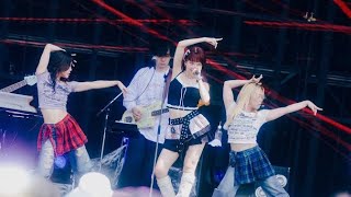 🎤「虹女」アイナ・ジ・エンド、歌舞伎町ゲリラライブで3000人熱狂！