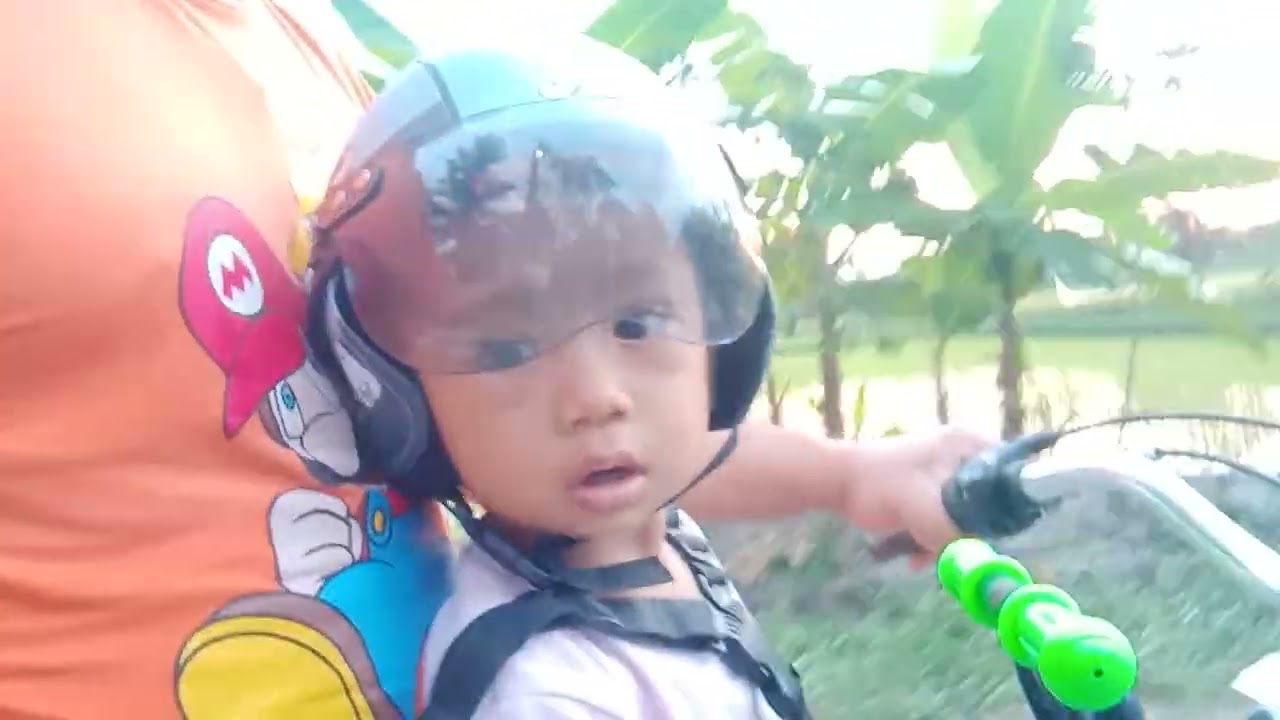 Watch KUSUMA MAHATMA GANDHI #deddycorbuzier #funnyvideo on YouTube Watch KUSUMA MAHATMA GANDHI #deddycorbuzier #funnyvideo on YouTube