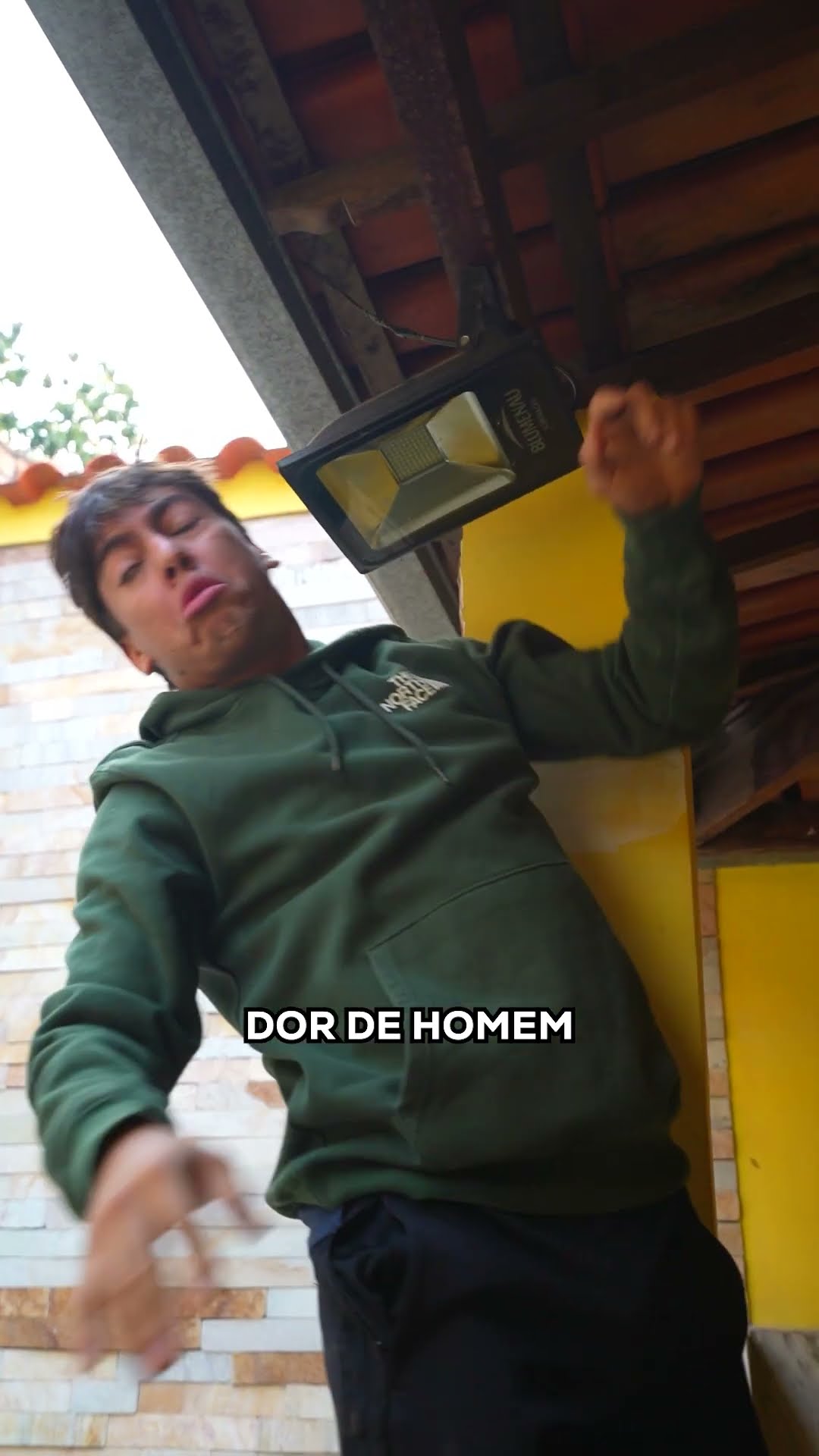 Dor de homem vs Dor de mulher