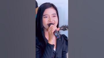 Ria amelia cubit tak mau dicubit