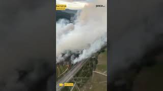 Seguen graves os bombeiros forestais feridos no incendio que aínda arde en Barreiros