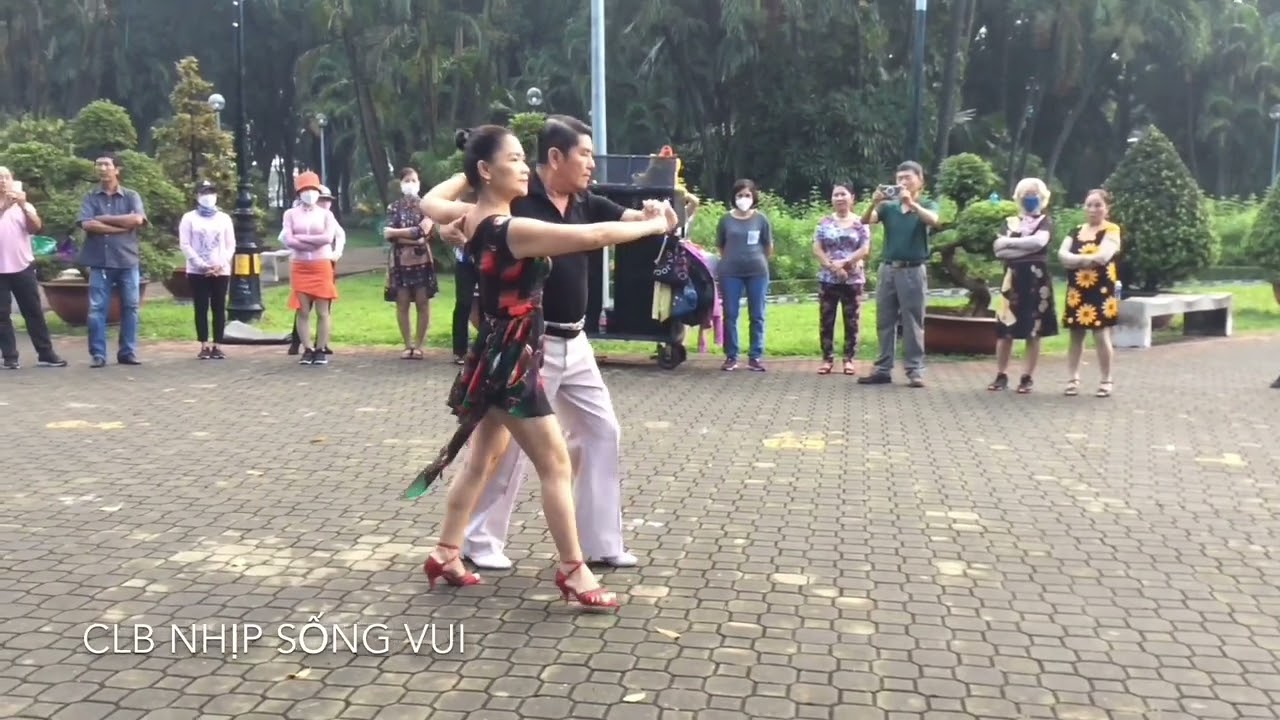 BOSTON 11 | Câu lạc bộ khiêu vũ NHỊP SỐNG VUI