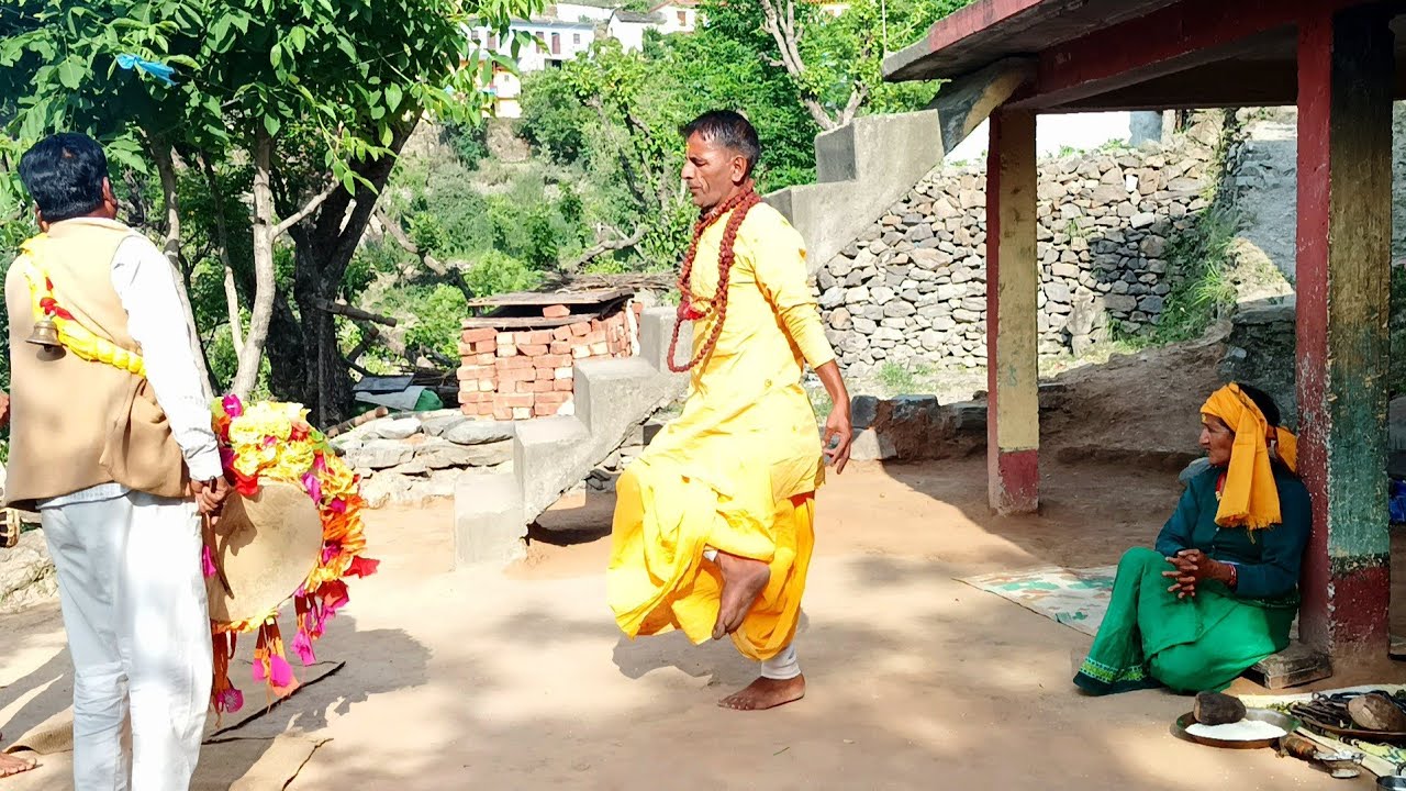 मान चंपा देवता की शक्ति एक बार आप भी देखे || मान देवता का जबरदस्त थोल् 😱|| ऐसा पहले कभी ने देखा होगा