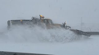 Heavy Lake Effect Snow-Thundersnow-Whiteouts!