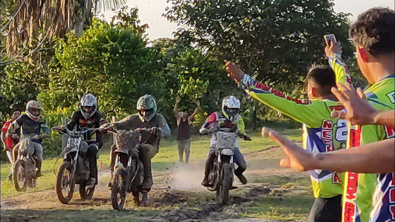 Perau Racing Pucallpa peru Racing extremo motos CB cros.👍💣🔥🔥🏁 - YouTube