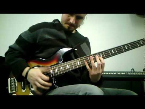Quick Bits #7 - Slap groove with fast triplet fill