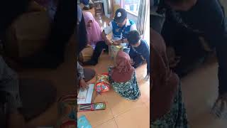 Keakraban Tim Surabaya Digital City ( SDC ) Jatim dengan anak-anak TBM Sombher Elmo Giligenting