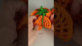 Tired of coasters taking up to much space I got you!Autumn pumpkin table decoration #crochet #diy