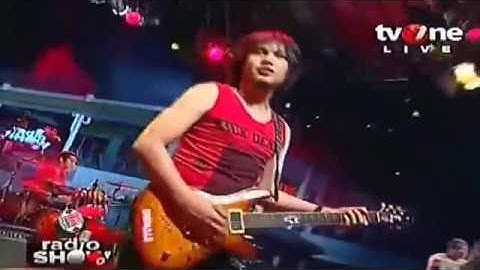 7 Kurcaci - Ini Bukan Lagu Cinta