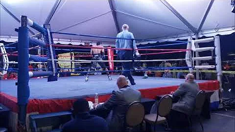 Aaron Thorne second pro boxing match