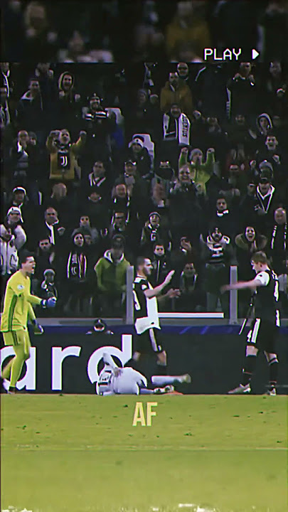 De Ligt Tackle 😱