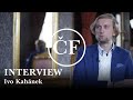 Capture de la vidéo Ivo Kahánek: Od Českého Klavíristy Se Čeká, Že Bude Hrát Českou Tvorbu