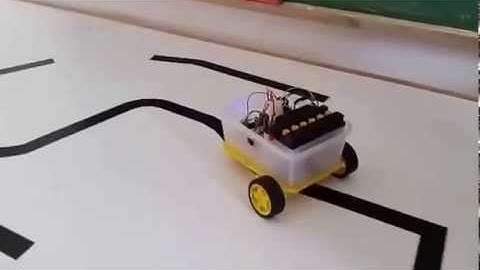 Arduino : Robot suiveur de ligne | Line follower Robot