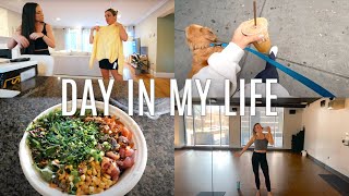 VLOG: a day in Boston, clothing haul, girl dinner, corepower, etc !