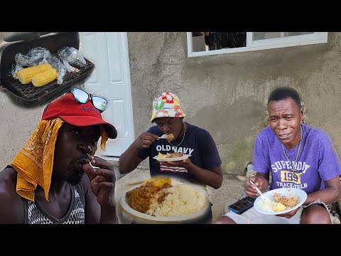 Creamy home style chicken | roast corn | roast sweet potatoes ll got everyone liking there Fingers 