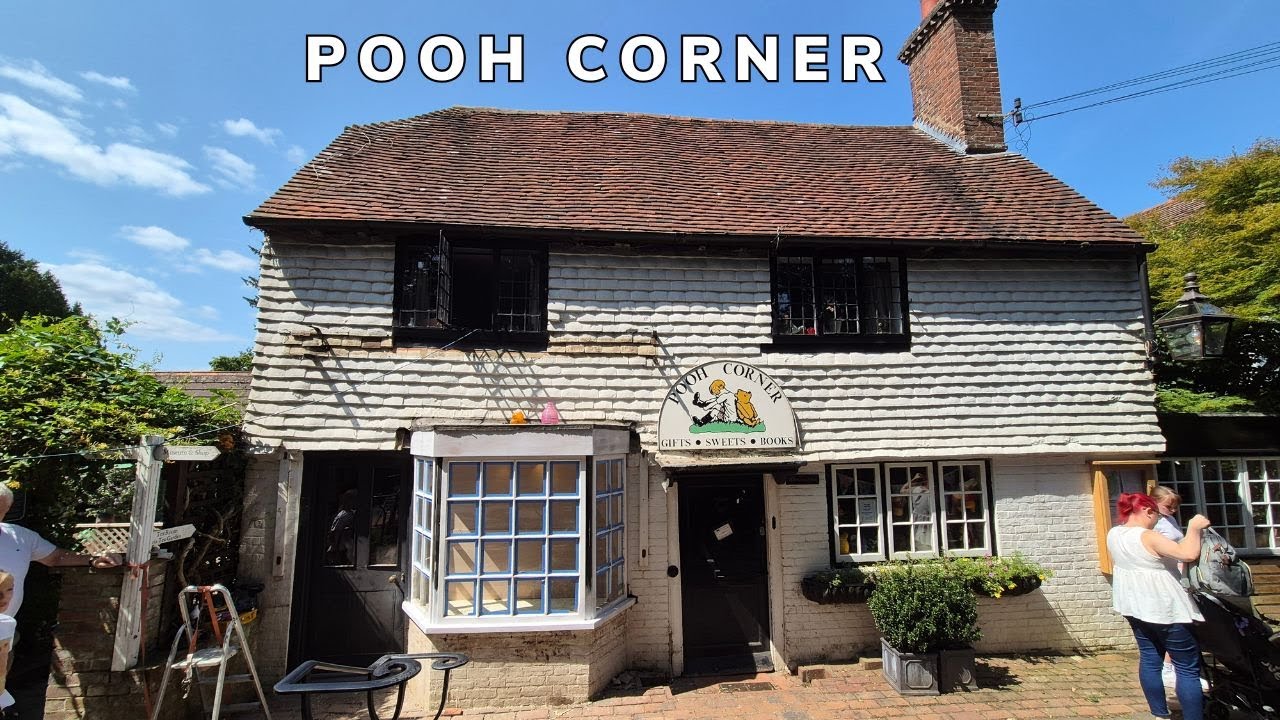 POOH CORNER: bosco dei 100 acri