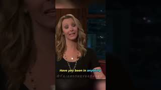 Lisa Kudrow tells the story how she was not being recognized by an officer !