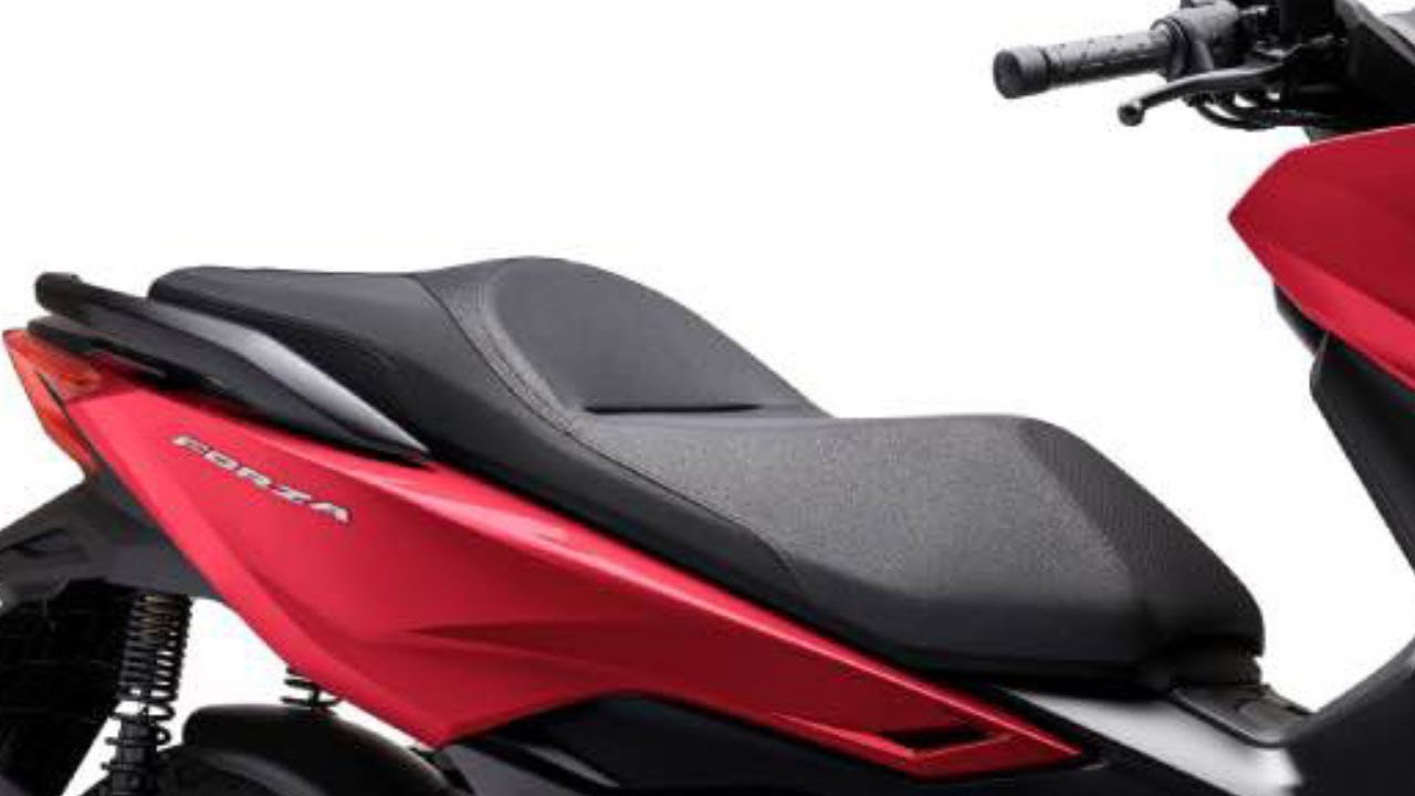 Honda Forza 125 2024: A Sporty Elegance in Scooter Design. 