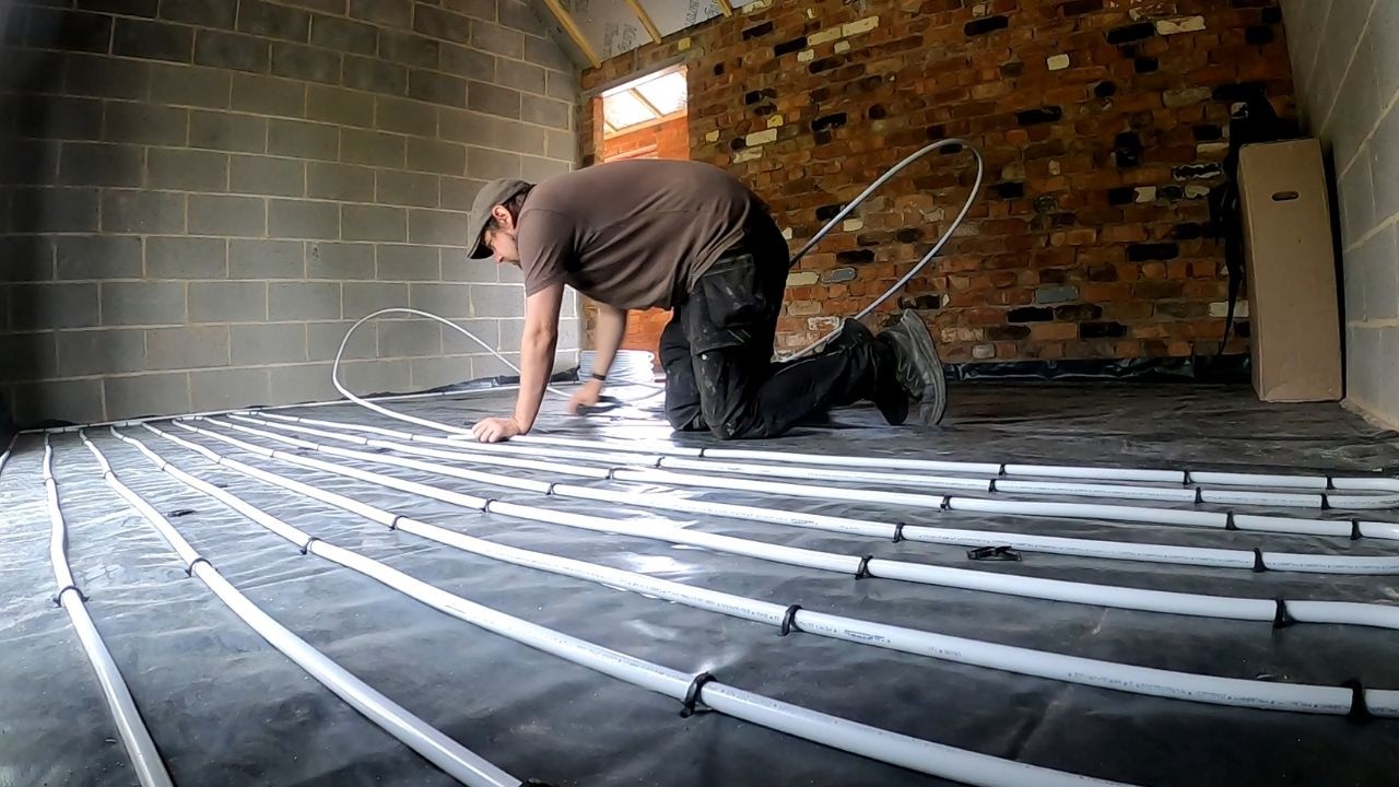 Underfloor Heating | A complete Guide - YouTube