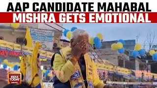 AAP Candidate Mahabal Mishra Gets Emotional After Listening To Sunita Kejriwal's Speech