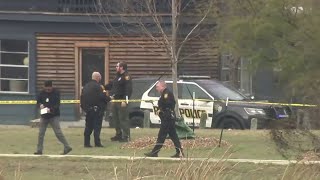Park police officer shoots man who drove car into lake, approached her with knife, SAPD says