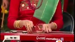 Women's musical band