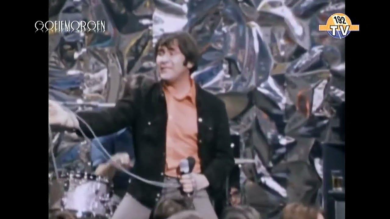 The Troggs I Can't Control Myself (1966) YouTube