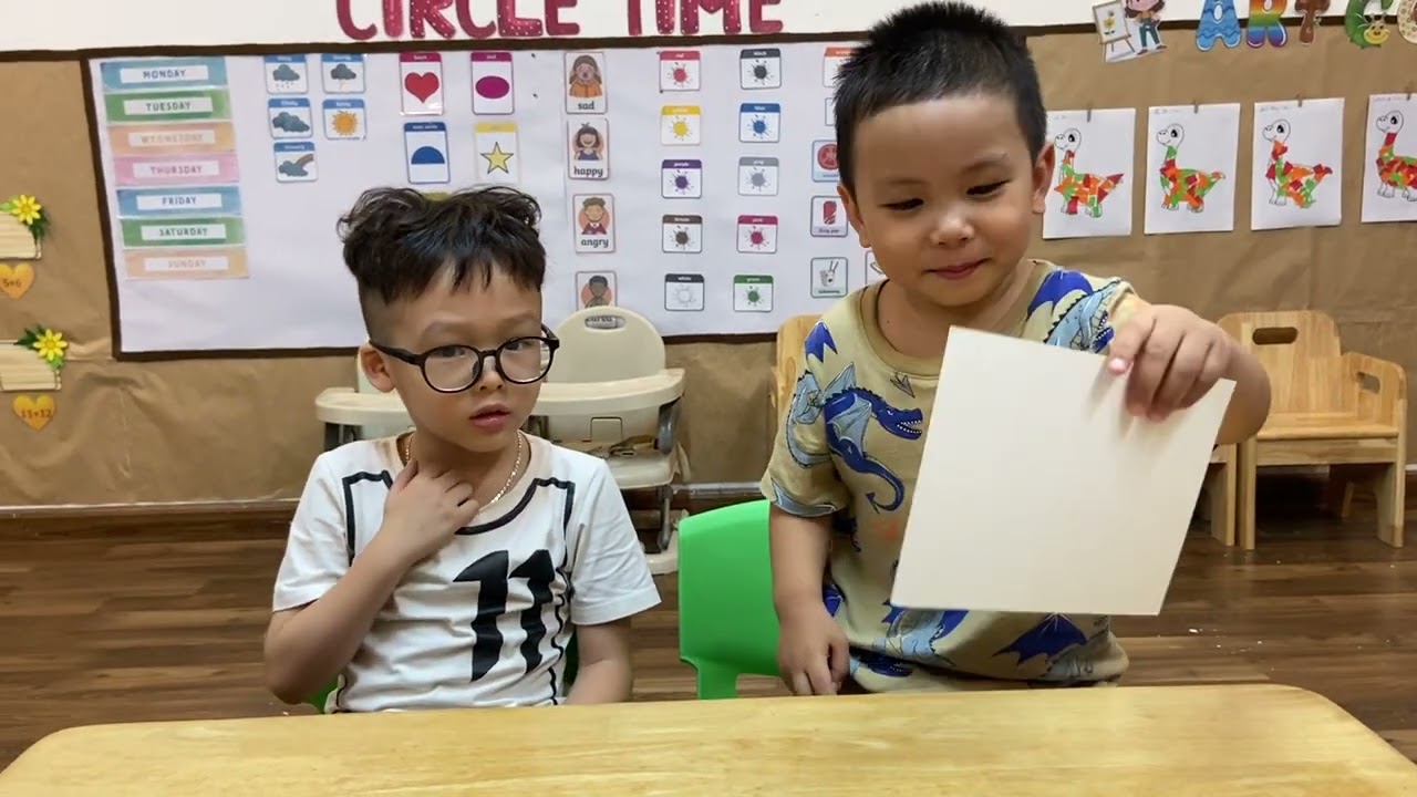 Interview Tom & Jerry (Minnie 01 - Level 4)