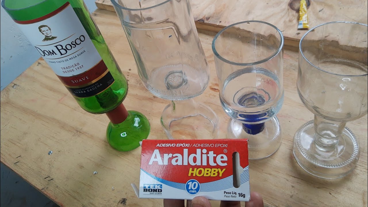 Como colar vidro (taças) com araldite.