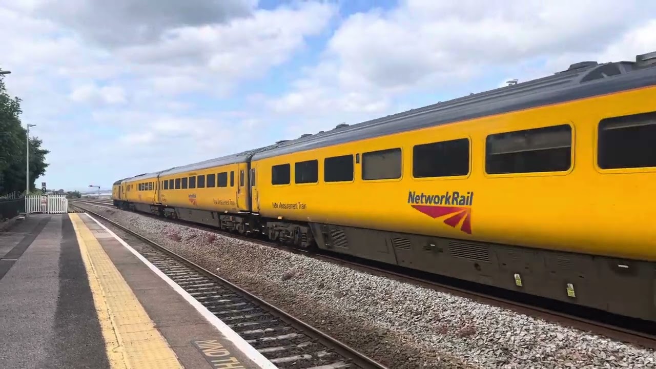 43062 & 43013 passing Dawlish Warren ￼known as the banana train ￼