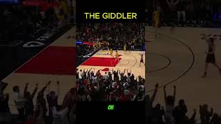 Giddey Hit A HALF-COURT Game Winner Over LeBron 😭 #NBA #Bulls #Lakers #JoshGiddey #LeBron