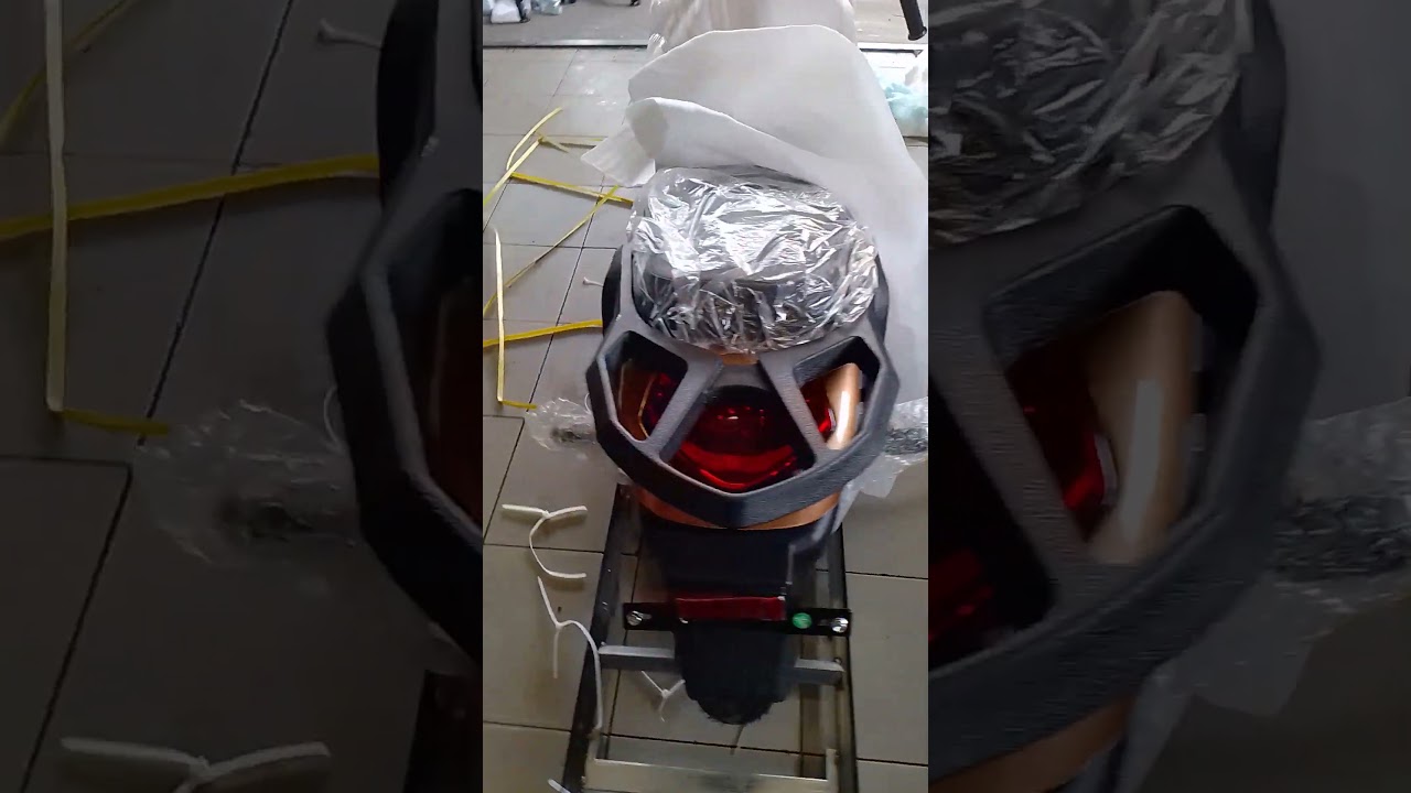 Как выглядит новый в упаковке мопед, ROMET Soft shopper 50 4t.