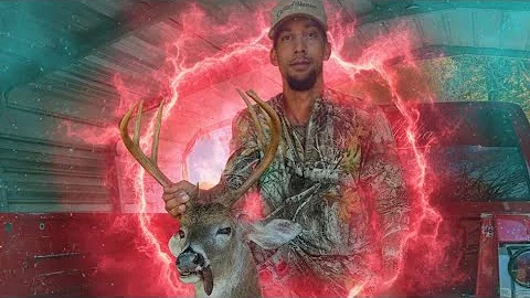 Big Buck Down Shot At 10 Yards !!! 🫣