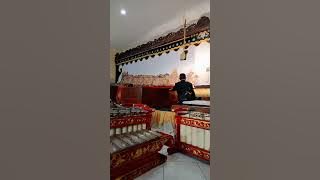 jejer ngastina wayang kulit Gending kabor, janturan #gamelan #wayangkulit #senitradisional #shorts