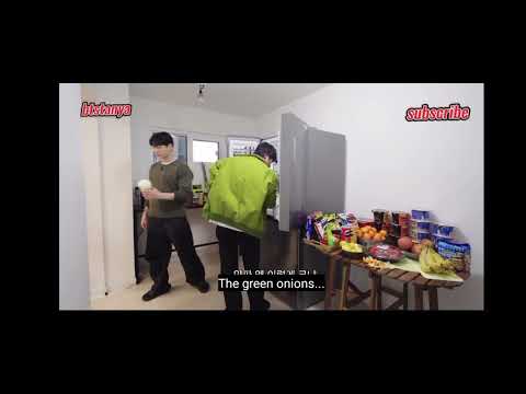 Jin and Jungkook cooking 😸🍳@BtsTanyabhardwaj
