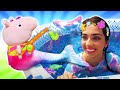 Видео для детей. Свинка Пеппа и Русалочка - игрушки в бассейне. Игры в больницу: Сундук Русалки