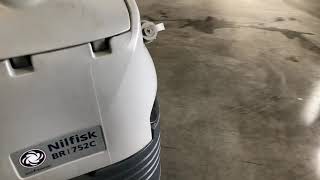 Köp Skurmaskin Nilfisk Br 752c på Klaravik