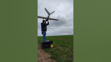 Decolare drona Rebel bimotor 1960 FAE