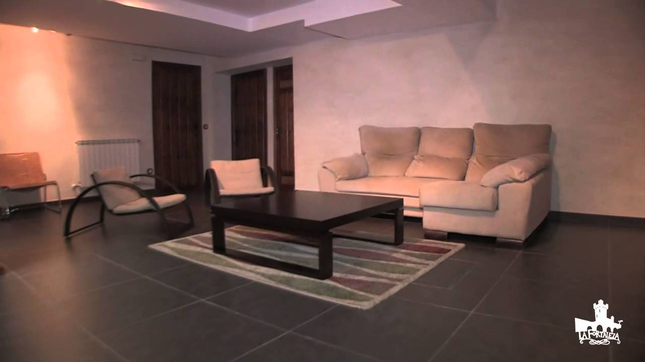 la fortaleza  navaluenga Ávila gredos