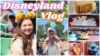 Disneyland Vlog! A Spring Day in the Parks & Trying Viral Snacks! April 2024