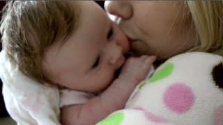 Sleepy Lilly - Soft Spoken ASMR - Baby Calm screenshot 4