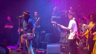 2015-05-13 Paradiso - Alpha Blondy & The Solar System - Wish you were here (Pink Floyd) screenshot 5