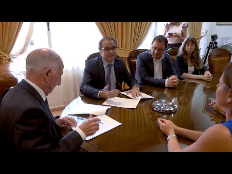UAL y Ayuntamiento de Roquetas renuevan el convenio de la Universidad de Mayores