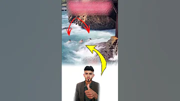 كاد الموج أن يبتلعه إلى الهلاك لولا أصدقاءه هب وا لنجدته وأعادوه إلى بر الامان Explore Shorts 