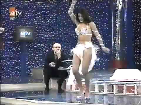 Turkish Belly Dance ,Tanyeli in white - 1993.flv