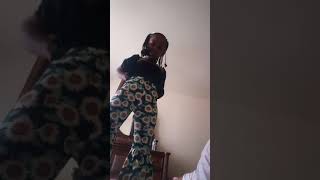 Lovely And Naomi, She Standing Up In My Bed