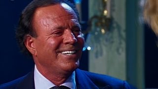 Julio Iglesias - Everybody&#39;s Talking [Live] (HD)