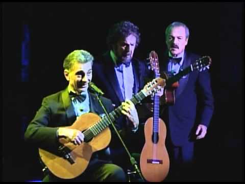 Les Luthiers -  Amor a Primera Vista - Bossa Libidinossa - Los Premios Mastropiero